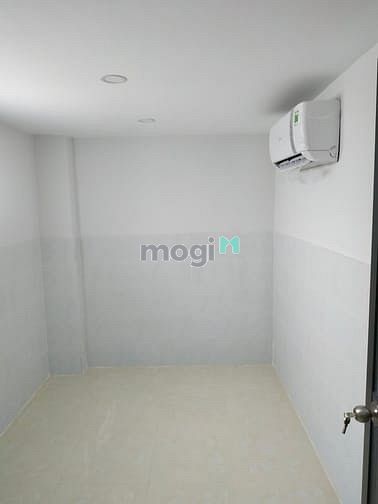 Hình ảnh CHDV 45m2 _Ban Công, Miễn phí dịch vụ_ Sân Vườn CAFE_ Khu CNC Q9