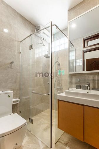 Hình ảnh Căn Hộ Cao Cấp 2PN,2WC Mới Tinh Bancol Lớn Đường Đặng Tất