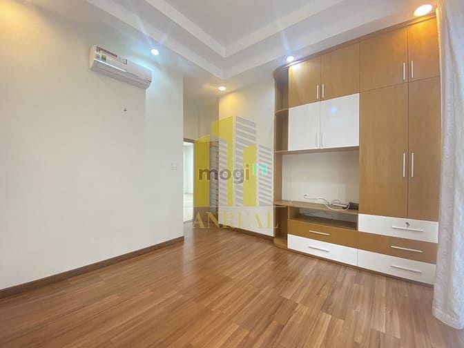Hình ảnh Nhà Phố Ngang 5m , Mặt Tiền Vũ Tông Phan