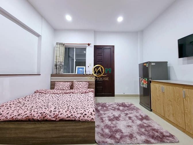 Hình ảnh 💥 Căn Hộ ban Công View nét ( CMT8 . Q10 )