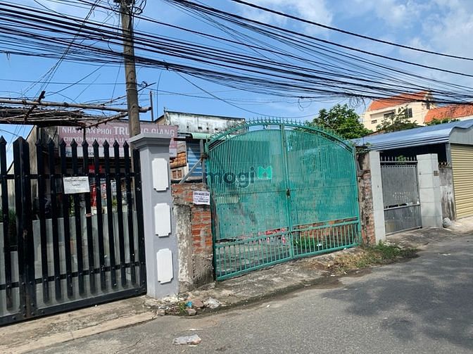 Hình ảnh Bán 255m2 nhà cấp 4 đang cho thuê đất full thổ cư mt hẻm xe hơi 8m