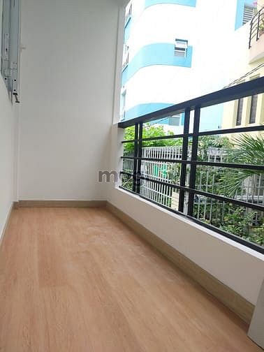 Hình ảnh Nhà sát mặt tiền, gần BV Bình Dân, Quận 10, 42m2 sử dụng chỉ 3 tỷ 7.