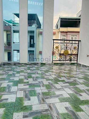 Hình ảnh Nhà mới 100% Dương Quảng Hàm P5 hẻm 7m thông