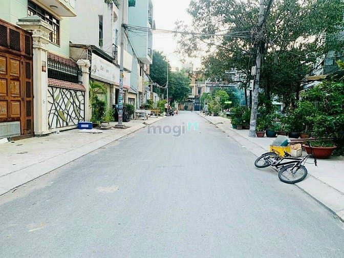 Hình ảnh Nhà mới 100% Dương Quảng Hàm P5 hẻm 7m thông