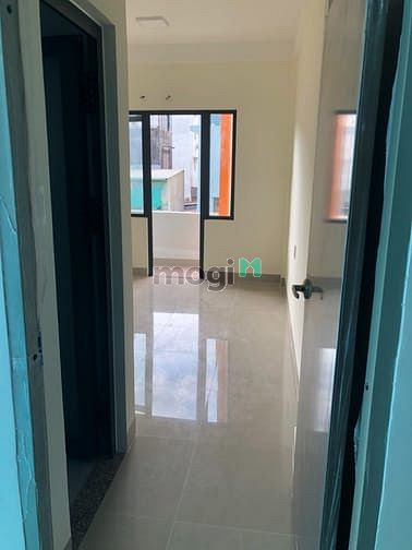 Hình ảnh CHDV mới xây 1mặt bằng, 8 phòng + WC lối đi riêng có 30tr