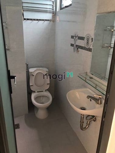 Hình ảnh CHDV mới xây 1mặt bằng, 8 phòng + WC lối đi riêng có 30tr