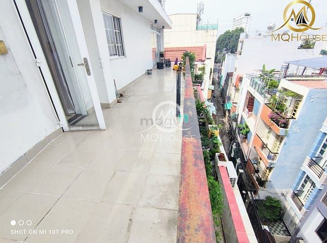 Hình ảnh Phòng trọ ban công Chợ Bà Chiểu giá rẻ