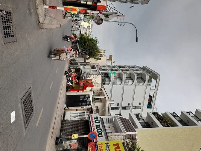 Hình ảnh Bán gấp nhà 4 tầng sát đường Phan văn Trị p11 Bình Thạnh.