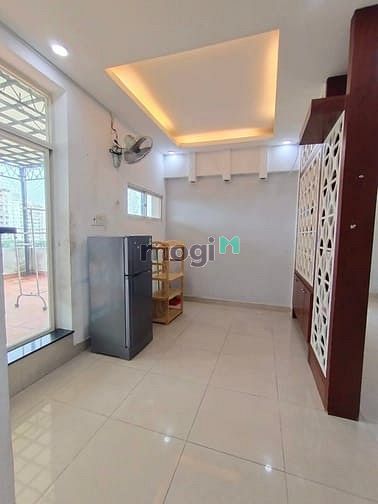 Hình ảnh PENTHOUSE Phú Mỹ Hưng Quận 7 - DT KHỦNG 145M2