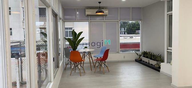 Hình ảnh Bán CH sân vườn vị trí đẹp nhất sky 3,nội thất mới - hình thật 100%