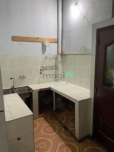 Hình ảnh Nguyên căn Hòa Hưng phương 14 quận 10 cho thuê