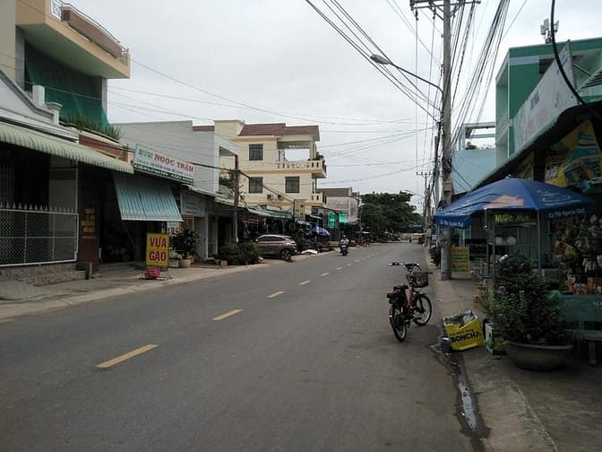 Hình ảnh LÔ ĐẤT HIẾM đường Phùng Há, ngay KCN Trung An. DT 100m2. Giá 2,7 Tỷ.