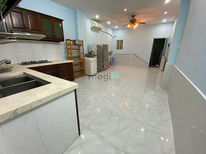 Hình ảnh Cho thuê phòng trọ cao cấp hẻm 496 Dương Quảng Hàm