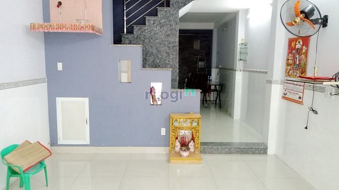 Hình ảnh Cho thuê nhà nguyên căn hẻm C9 đường Phạm Hùng P4 Q8