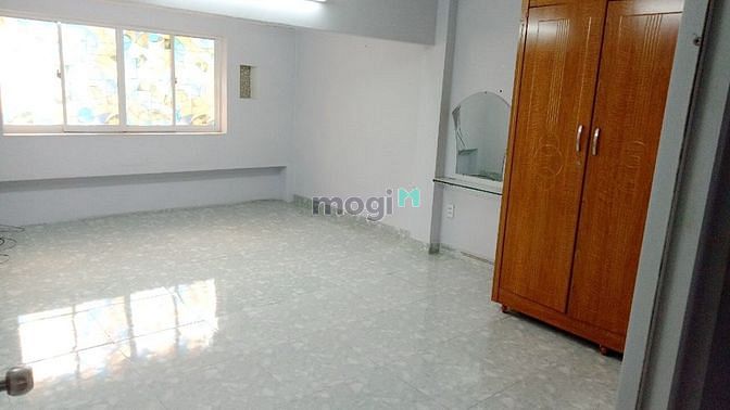 Hình ảnh Cho thuê nhà nguyên căn hẻm C9 đường Phạm Hùng P4 Q8