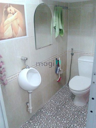 Hình ảnh Cho thuê nhà nguyên căn hẻm C9 đường Phạm Hùng P4 Q8
