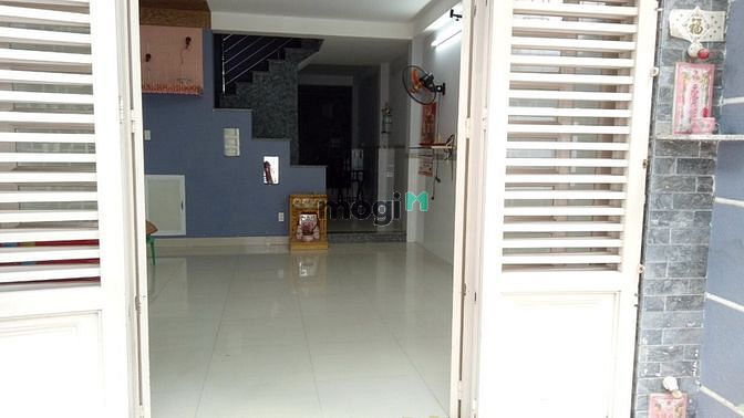 Hình ảnh Cho thuê nhà nguyên căn hẻm C9 đường Phạm Hùng P4 Q8