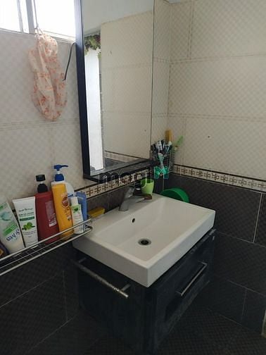 Hình ảnh 2PN 4tr/tháng (có nội thất), cách TP Thủ Đức 100m. Chính chủ