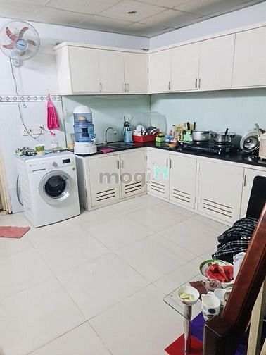Hình ảnh Cho thuê nhà nguyên căn C7 Phạm Hùng sát bên P.4 Q8