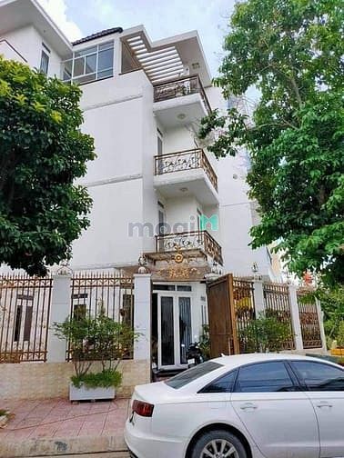 Hình ảnh Bán biệt thự VIP gỗ cao cấp Q Bình Tân -340m -13.5 tỷ