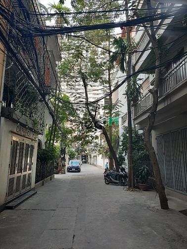 Hình ảnh Cán bộ về hưu bán nhà phân lô 158 Nguyễn Khánh Toàn, DT 50m2 11.5 tỷ