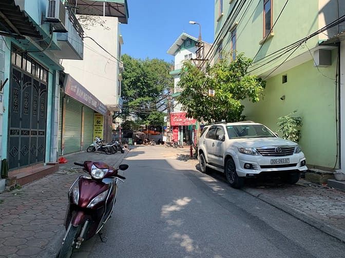 Hình ảnh Bán đất tổ 1 Thạch Bàn, diện tích 65,5m đường ô tô tránh