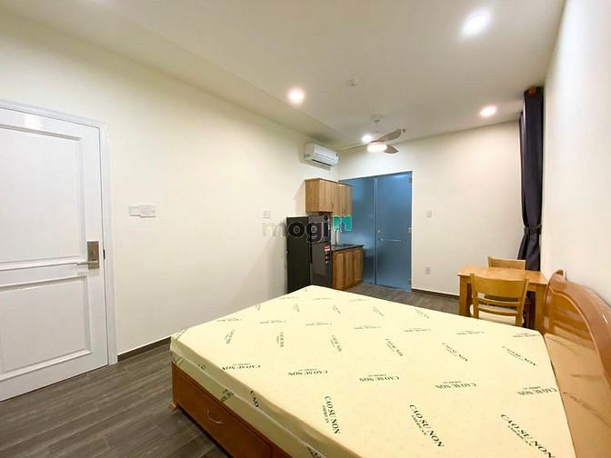 Hình ảnh Chdv full nội thất ngay đảo kim cương q2