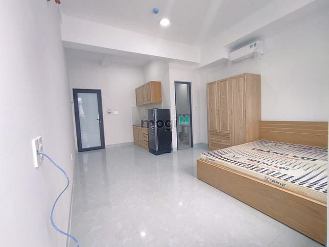 Hình ảnh Phòng mới xây Ban công, Cửa sổ lớn BÌnh Thạnh