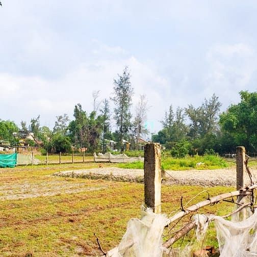 Hình ảnh Lô giáp ranh ĐÀ NẴNG- 830 triệu, có sổ đỏ, đường ô tô vào được.