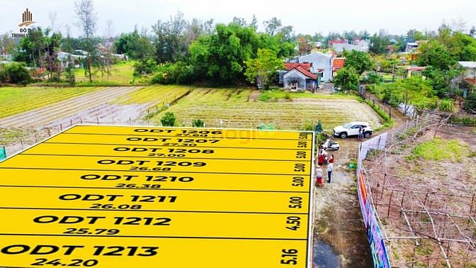 Hình ảnh Lô giáp ranh ĐÀ NẴNG- 830 triệu, có sổ đỏ, đường ô tô vào được.