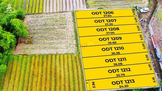 Hình ảnh Lô giáp ranh ĐÀ NẴNG- 830 triệu, có sổ đỏ, đường ô tô vào được.