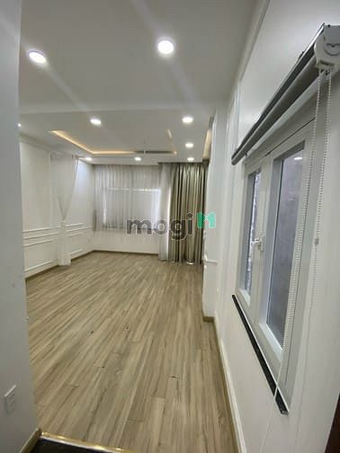 Hình ảnh Cho Thuê nguyên Căn , Phường 4 , Quận 3
