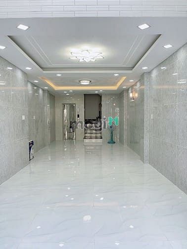 Hình ảnh cho thuê nhà Hoàng Văn thụ, tb 4x26m, 4 lầu