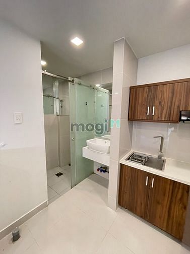 Hình ảnh Studio Full Nội Thất Mặt Tiền Đường Huỳnh Tấn Phát