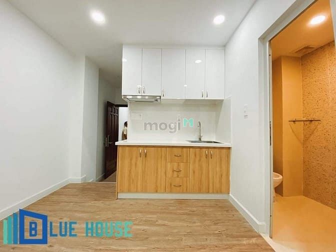 Hình ảnh Mb6623 nạp rút nhanh chóng full nội thất gần sân bay Tân Sơn Nhất_Cửu Long_Trường Sơn