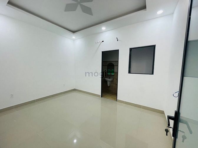 Hình ảnh Share phòng 20m toilét riêng trong phòng, mới đẹp