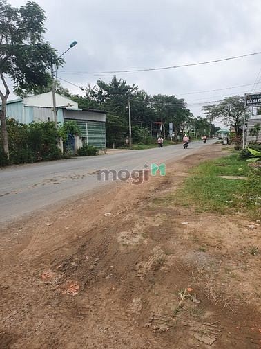 Hình ảnh Cần bán đất gần chợ đường 16 m giá 999tr Cần Đước Long An