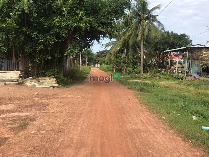 Hình ảnh Đất sát nhà thờ Mân Côi. Tân thắng Bình Thuận. Giá 3 tỷ 8