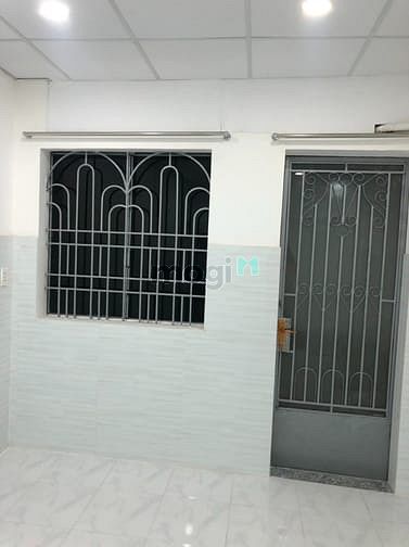 Hình ảnh Bán nhà Cầm Bá Thước 2 tầng 21m2- 2 tỷ 6.