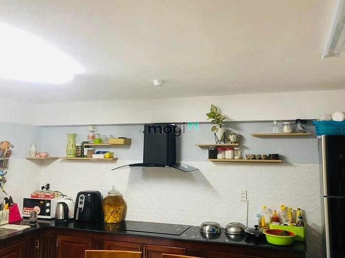 Hình ảnh Bán CHDV Huỳnh Tấn Phát 4 lầu thu nhập 35tr/1th chỉ 6.2 tỷ.