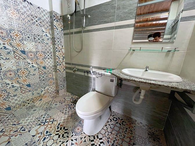 Hình ảnh Duplex Gác Cao Gỗ Siêu Xịn Gần Cầu Chữ Y Quận 8
