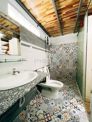 Hình ảnh Duplex Gác Cao Gỗ Siêu Xịn Gần Cầu Chữ Y Quận 8