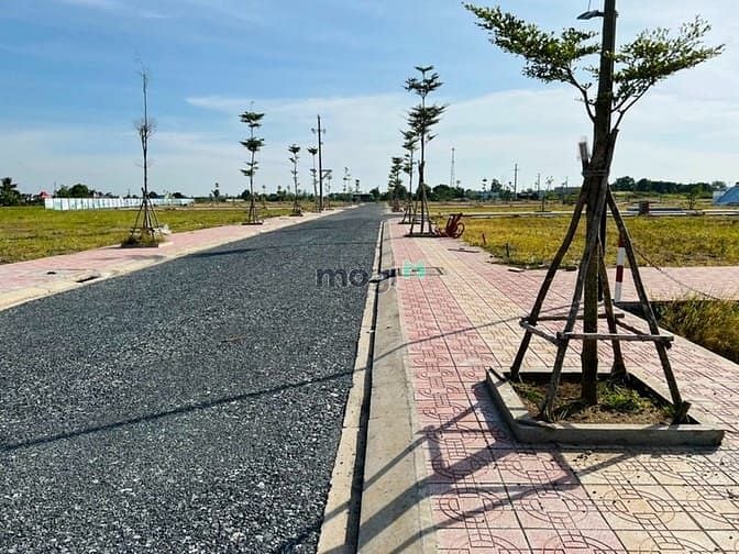Hình ảnh Đất Nến Giá Chủ Mb6623 phiên bản mới nhất .LH PKD Hoàng