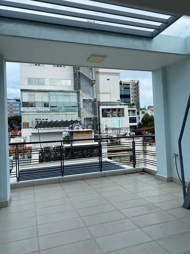 Hình ảnh Nhà phố hiện đại 5 tầng, đường Võ Văn Tần Q3