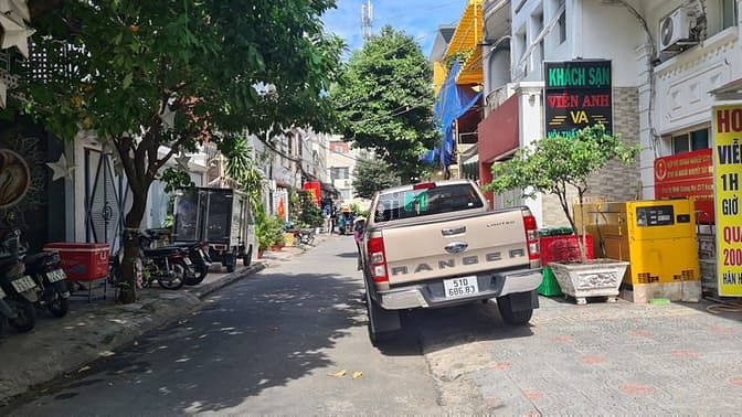 Hình ảnh Quận 10 đối diện vạn hạnh Mall, siêu phẩm 450m2, ngang 8m, chỉ 36 tỷ