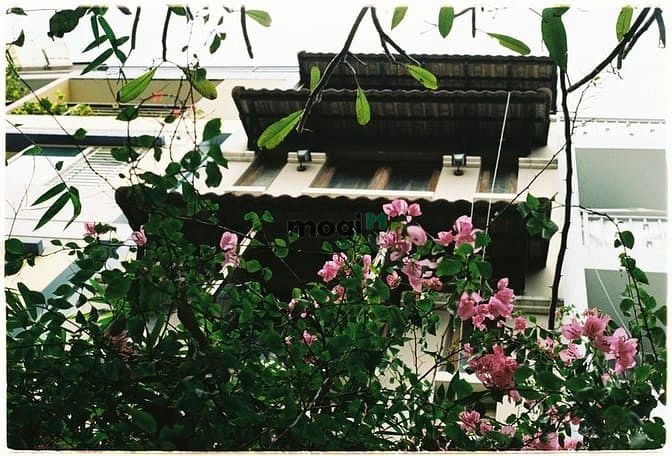 Hình ảnh Phòng Decor Xinh Xắn Ở Trung Tâm Quận 1