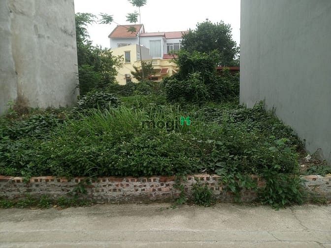 Hình ảnh Đất đẹp, rẻ, oto. DT 70m2, MT 5m. Giá: 3.4 tỷ.
