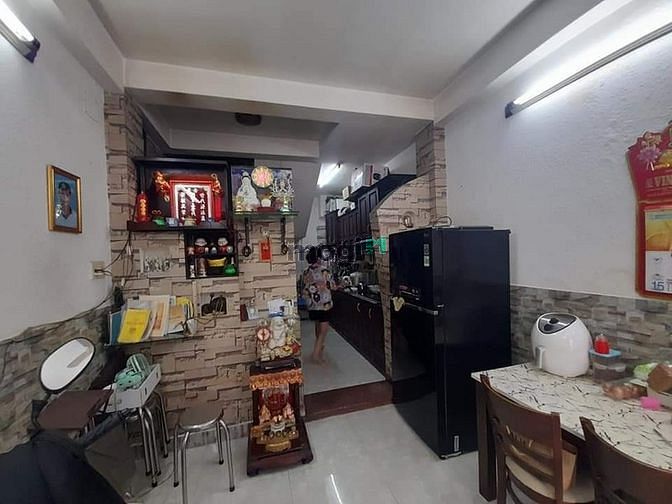 Hình ảnh Bán Nhà Đẹp Giá Mềm Trung Tâm Q10