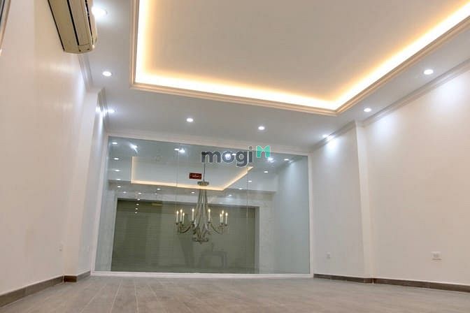 Hình ảnh Cho thuê nhà 9 tằng mặt phố Lê Văn Hưu