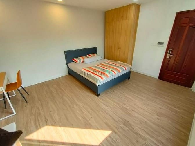 Hình ảnh CHDV Cửu Long gần sân bay Tân Bình